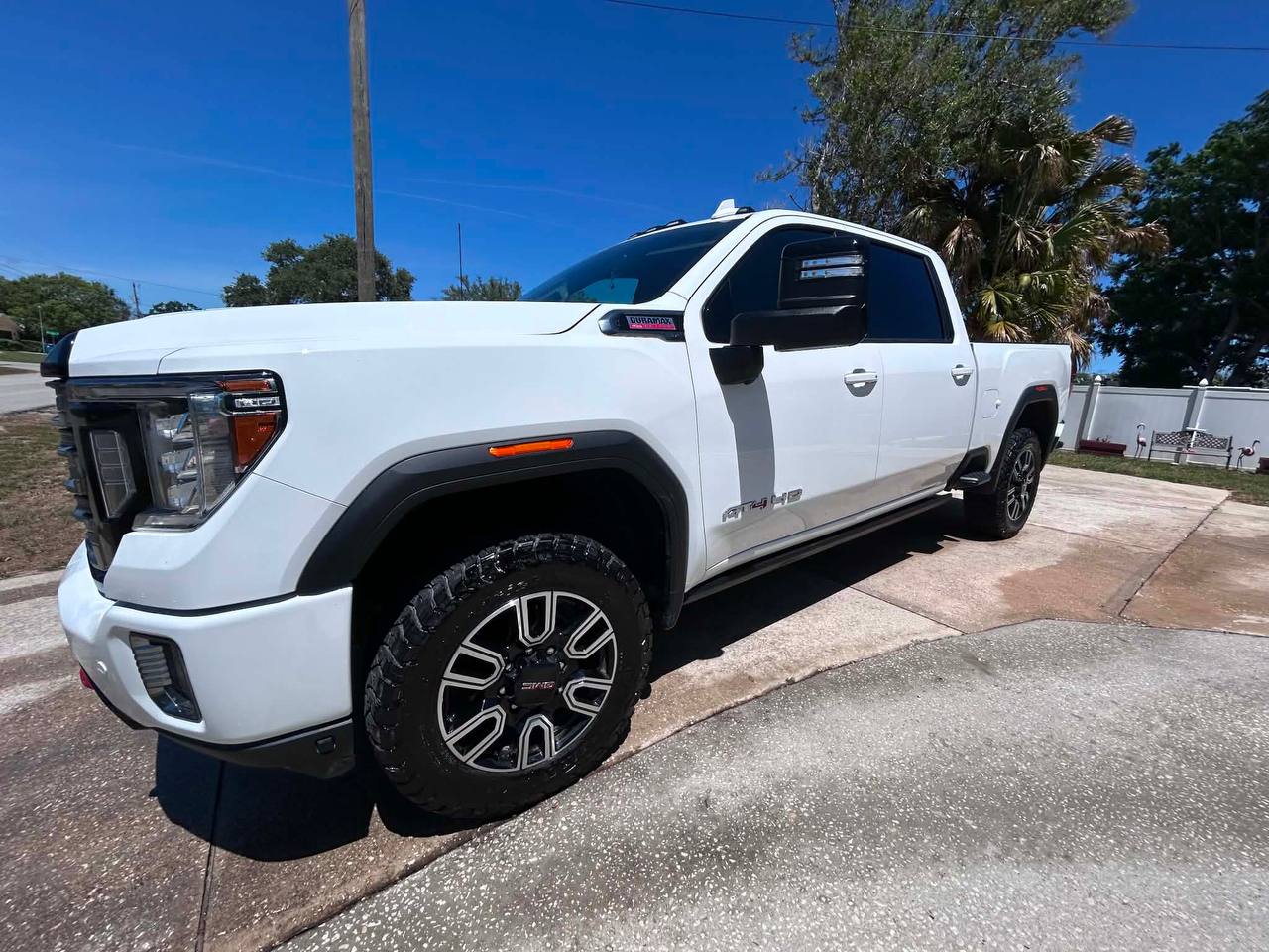 The rig: GMC Sierra 3500 AT4, full tow package. Built to move weight.